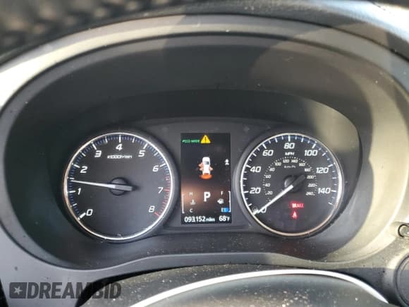 ✅ 2017 Mitsubishi Outlander ES • VIN: JA4AD2A37HZ061473 • Lot: 91888915. Listed on Copart with 93,152 mi. Free auction sales archive from the USA and detailed vehicle history report at DreamBid. Image 9.