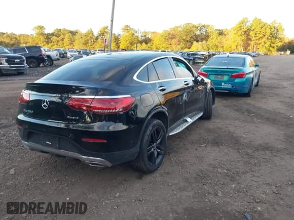 ✅ 2021 Mercedes-Benz GLC 300 • VIN: W1N0J8EB5MF949139 • Лот: 43457430. Опубликован ранее на IAAI с пробегом 53 140 миль. Бесплатный доступ к архиву аукционных продаж из США и подробный отчёт об истории автомобиля на DreamBid. Изображение 4.