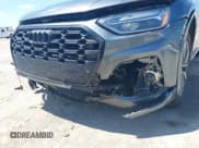 ✅ 2024 Audi Q5 S line Premium • VIN: WA1GAAFY8R2118047 • Лот: 42238627. Опубликован ранее на IAAI с пробегом 7 855 миль. Бесплатный доступ к архиву аукционных продаж из США и подробный отчёт об истории автомобиля на DreamBid. Изображение 17.