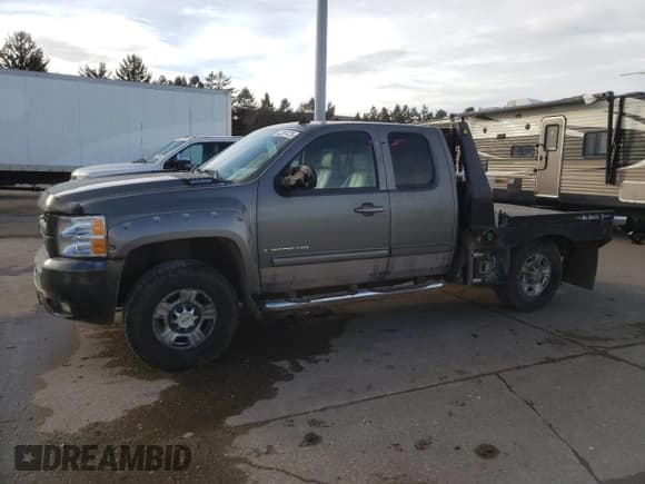 ✅ 2009 Chevrolet Silverado 2500HD • VIN: 1GCHK69659E121291 • Lot: 42257475. Listed on Copart with 224,964 mi. Free auction sales archive from the USA and detailed vehicle history report at DreamBid. Image 1.