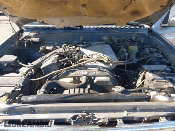 ✅ 1996 Toyota Tacoma • VIN: 4TAWN72N3TZ169972 • Lot: 41353323. Listed on IAAI with 229,719 mi. Free auction sales archive from the USA and detailed vehicle history report at DreamBid. Image 10.