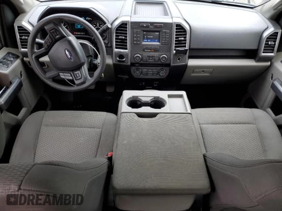 ✅ 2016 Ford F-150 XL • VIN: 1FTEX1C84GFD59500 • Lot: 58737305. Listed on Copart with 133,114 mi. Free auction sales archive from the USA and detailed vehicle history report at DreamBid. Image 8.