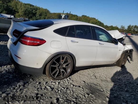 ✅ 2019 Mercedes-Benz GLC 43 AMG • VIN: WDC0J6EB6KF665294 • Lot: 84617305. Listed on Copart with Not provided. Free auction sales archive from the USA and detailed vehicle history report at DreamBid. Image 3.