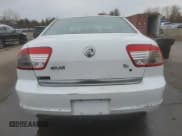 ✅ 2007 Mercury Milan • VIN: 3MEHM07197R600241 • Lot: 92283905. Wystawiony na Copart z przebiegiem 178 923 mil. Bezpłatny archiwum sprzedaży aukcyjnych z USA i szczegółowy raport historii pojazdu na DreamBid. Zdjęcie 6.