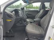 ✅ 2018 Hyundai Santa Fe 2.4L • VIN: 5NMZU3LB7JH056089 • Лот: 53609934. Опубликован ранее на Copart с пробегом 104 843 миль. Бесплатный доступ к архиву аукционных продаж из США и подробный отчёт об истории автомобиля на DreamBid. Изображение 7.