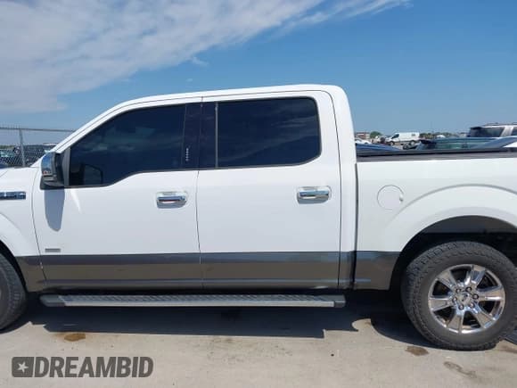 ✅ 2016 Ford F-150 XLT • VIN: 1FTEW1CP3GKD73177 • Lot: 43148271. Listed on IAAI with 107,267 mi. Free auction sales archive from the USA and detailed vehicle history report at DreamBid. Image 15.