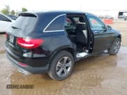 ✅ 2019 Mercedes-Benz GLC 300 • VIN: WDC0G4KB0KV119474 • Лот: 43012253. Опубликован ранее на IAAI с пробегом 70 883 миль. Бесплатный доступ к архиву аукционных продаж из США и подробный отчёт об истории автомобиля на DreamBid. Изображение 4.