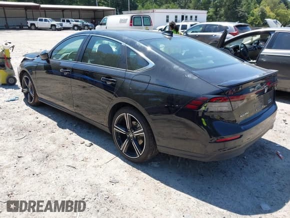 ✅ 2025 Honda Accord Sport • VIN: 1HGCY2F57SA016487 • Lot: 43086084. Listed on IAAI with 13,453 mi. Free auction sales archive from the USA and detailed vehicle history report at DreamBid. Image 3.