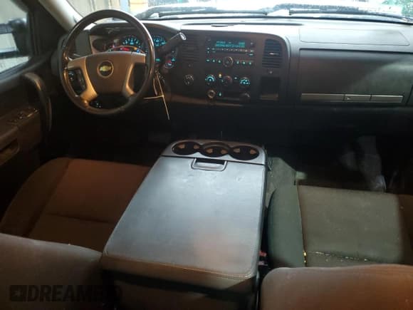 ✅ 2012 Chevrolet Silverado 2500HD LT • VIN: 1GC2KXCG1CZ352458 • Lot: 87028325. Wystawiony na Copart z przebiegiem 112 786 mil. Bezpłatny archiwum sprzedaży aukcyjnych z USA i szczegółowy raport historii pojazdu na DreamBid. Zdjęcie 8.