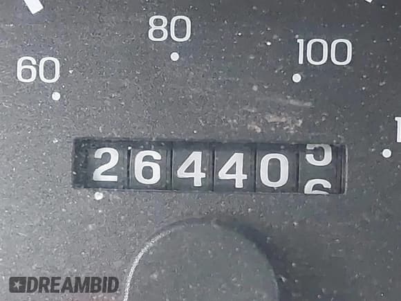 ✅ 2001 Ford F-250 XL • VIN: 1FTNX21F61EB77222 • Лот: 42279478. Опубликован ранее на IAAI с пробегом 264 406 миль. Бесплатный доступ к архиву аукционных продаж из США и подробный отчёт об истории автомобиля на DreamBid. Изображение 15.