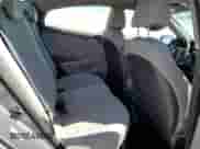 2005 Hyundai Accent GLS z VIN KMHCT4AEXFU929213, wystawiony jako Copart lot #60053935 z przebiegiem 152 892 mil mil oraz Szkoda całkowita • Salvage title. Historia ofert i sprzedaży dostępna na DreamBid. Obrazek 10.