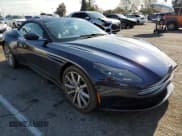 ✅ 2019 Aston Martin DB11 • VIN: SCFRMFCWXKGM06913 • Лот: 43062865. Опубликован ранее на Copart с пробегом 34 383 миль. Бесплатный доступ к архиву аукционных продаж из США и подробный отчёт об истории автомобиля на DreamBid. Изображение 4.