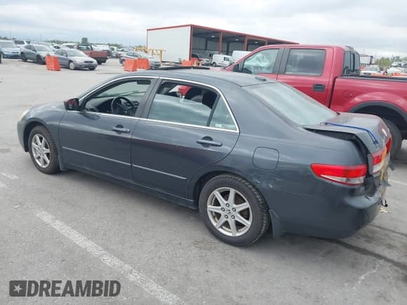 ✅ 2004 Honda Accord EX • VIN: 1HGCM66584A088224 • Lot: 43407315. Listed on IAAI with 219,475 mi. Free auction sales archive from the USA and detailed vehicle history report at DreamBid. Image 3.