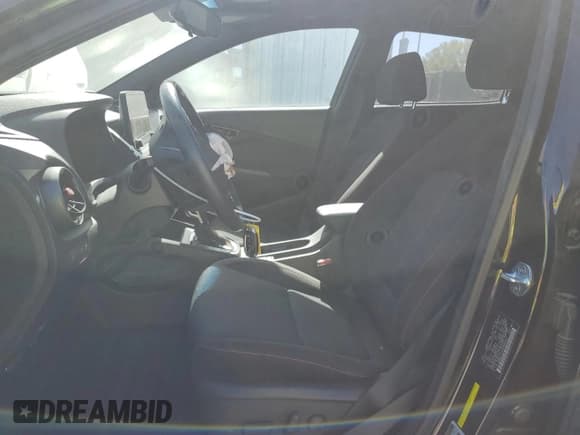 ✅ 2022 Hyundai Kona N Line • VIN: KM8K3CA34NU884661 • Лот: 74621924. Опубликован ранее на Copart с пробегом 24 147 миль. Бесплатный доступ к архиву аукционных продаж из США и подробный отчёт об истории автомобиля на DreamBid. Изображение 7.