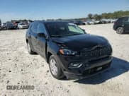 ✅ 2022 Jeep Compass Latitude • VIN: 3C4NJCBBXNT225233 • Lot: 82717375. Listed on Copart with 28,949 mi. Free auction sales archive from the USA and detailed vehicle history report at DreamBid. Image 14.