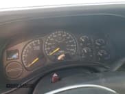 ✅ 1999 GMC Sierra 1500 SL • VIN: 1GTEK19T0XZ511684 • Лот: 83830335. Опубликован ранее на Copart с пробегом Не указан. Бесплатный доступ к архиву аукционных продаж из США и подробный отчёт об истории автомобиля на DreamBid. Изображение 9.