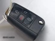 ✅ 2018 Volkswagen Tiguan SEL • VIN: 3VV3B7AX8JM094771 • Лот: 43419406. Опубликован ранее на IAAI с пробегом 54 219 миль. Бесплатный доступ к архиву аукционных продаж из США и подробный отчёт об истории автомобиля на DreamBid. Изображение 11.