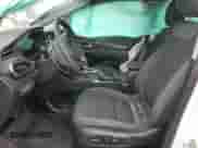 2023 Chevrolet Bolt EV 1LT z VIN 1G1FW6S09P4155053, wystawiony jako Copart lot #81611933 z przebiegiem 5 986 mil mil oraz . Historia ofert i sprzedaży dostępna na DreamBid. Obrazek 7.