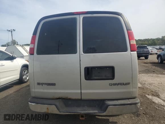 ✅ 2008 Chevrolet Express Cargo • VIN: 1GCGG25C581163225 • Lot: 84426695. Listed on Copart with 197,792 mi. Free auction sales archive from the USA and detailed vehicle history report at DreamBid. Image 6.