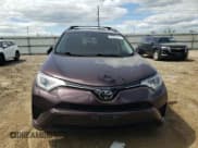 ✅ 2017 Toyota RAV4 LE • VIN: 2T3BFREV6HW658865 • Lot: 69487015. Wystawiony na Copart z przebiegiem 109 308 mil. Bezpłatny archiwum sprzedaży aukcyjnych z USA i szczegółowy raport historii pojazdu na DreamBid. Zdjęcie 5.