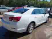 2014 Chevrolet Malibu LS z VIN 1G11A5SL9EF149655, wystawiony jako IAAI lot #43353060 z przebiegiem 117 628 mil mil oraz . Historia ofert i sprzedaży dostępna na DreamBid. Obrazek 4.