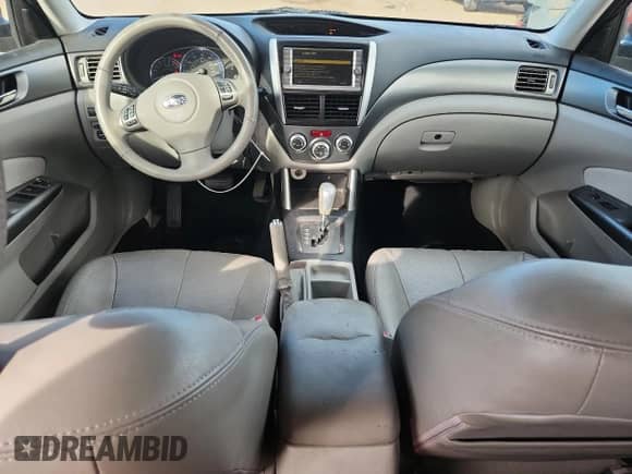 2011 Subaru Forester X Limited z VIN JF2SHBFC4BH728716, wystawiony jako Copart lot #91622965 z przebiegiem 208 990 mil mil oraz Czysty tytuł • Clean title. Historia ofert i sprzedaży dostępna na DreamBid. Obrazek 8.