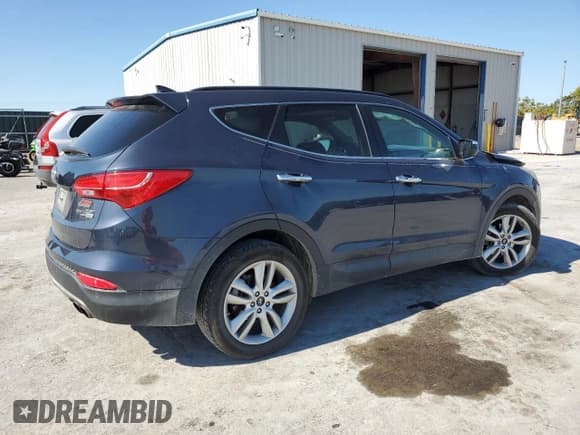 ✅ 2016 Hyundai Santa Fe • VIN: 5XYZWDLA4GG358725 • Лот: 89883715. Опубликован ранее на Copart с пробегом 178 281 миль. Бесплатный доступ к архиву аукционных продаж из США и подробный отчёт об истории автомобиля на DreamBid. Изображение 3.
