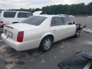 ✅ 2003 Cadillac DeVille • VIN: 1G6KD54Y43U219781 • Lot: 43071046. Wystawiony na IAAI z przebiegiem 88 421 mil. Bezpłatny archiwum sprzedaży aukcyjnych z USA i szczegółowy raport historii pojazdu na DreamBid. Zdjęcie 4.