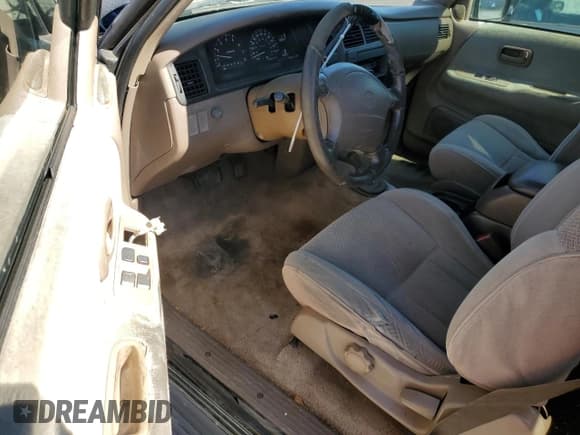 ✅ 1998 Toyota T100 SR5 • VIN: JT4UN24D8W0055722 • Lot: 76259994. Listed on Copart with 385,888 mi. Free auction sales archive from the USA and detailed vehicle history report at DreamBid. Image 8.