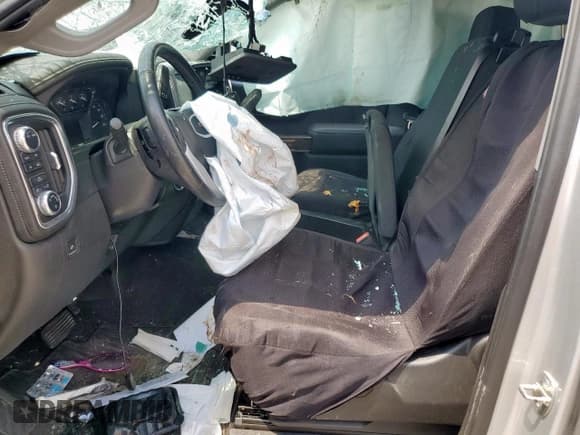 ✅ 2022 GMC Sierra 1500 SLE • VIN: 3GTP9BEKXNG151571 • Лот: 70213415. Опубликован ранее на Copart с пробегом Не указан. Бесплатный доступ к архиву аукционных продаж из США и подробный отчёт об истории автомобиля на DreamBid. Изображение 7.