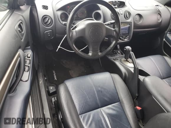 ✅ 2004 Mitsubishi Eclipse GTS • VIN: 4A3AE75H74E114581 • Lot: 72989344. Wystawiony na Copart z przebiegiem 29 479 mil. Bezpłatny archiwum sprzedaży aukcyjnych z USA i szczegółowy raport historii pojazdu na DreamBid. Zdjęcie 8.