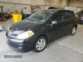 ✅ 2011 Nissan Versa S • VIN: 3N1BC1CP2BL455651 • Lot: 91149045. Wystawiony na Copart z przebiegiem 86 463 mil. Bezpłatny archiwum sprzedaży aukcyjnych z USA i szczegółowy raport historii pojazdu na DreamBid. Zdjęcie 1.