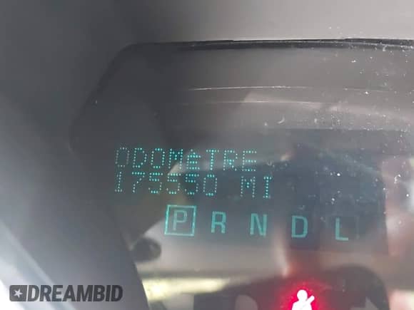 2016 Chevrolet Traverse LT z VIN 1GNKRHKD1GJ201236, wystawiony jako IAAI lot #43017675 z przebiegiem 175 550 mil mil oraz . Historia ofert i sprzedaży dostępna na DreamBid. Obrazek 15.