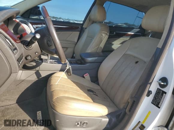 ✅ 2011 Hyundai Equus Signature • VIN: KMHGH4JF1BU029323 • Lot: 43668715. Listed on Copart with 118,585 mi. Free auction sales archive from the USA and detailed vehicle history report at DreamBid. Image 7.