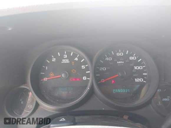 ✅ 2011 Chevrolet Silverado 1500 LS • VIN: 1GCRKREAXBZ241408 • Lot: 42569887. Wystawiony na IAAI z przebiegiem 177 499 mil mil. Skorzystaj z bezpłatnego archiwum sprzedaży aukcyjnych z USA i zobacz szczegółowy raport historii pojazdu na DreamBid. Zdjęcie 7.