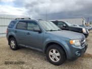 ✅ 2010 Ford Escape XLT • VIN: 1FMCU9DG7AKA79228 • Lot: 86614665. Wystawiony na Copart z przebiegiem 181 533 mil. Bezpłatny archiwum sprzedaży aukcyjnych z USA i szczegółowy raport historii pojazdu na DreamBid. Zdjęcie 4.