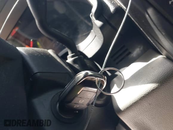 ✅ 2020 Ford F-150 XL • VIN: 1FTEW1E53LKE69140 • Лот: 42862553. Опубликован ранее на IAAI с пробегом 138 757 миль. Бесплатный доступ к архиву аукционных продаж из США и подробный отчёт об истории автомобиля на DreamBid. Изображение 11.