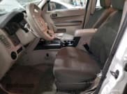 ✅ 2012 Ford Escape XLS • VIN: 1FMCU9C77CKA51062 • Лот: 92310425. Опубликован ранее на Copart с пробегом 152 046 миль. Бесплатный доступ к архиву аукционных продаж из США и подробный отчёт об истории автомобиля на DreamBid. Изображение 7.