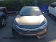 ✅ 2018 Honda Civic LX • VIN: 19XFC2F59JE202036 • Lot: 43611278. Wystawiony na IAAI z przebiegiem 134 070 mil. Bezpłatny archiwum sprzedaży aukcyjnych z USA i szczegółowy raport historii pojazdu na DreamBid. Zdjęcie 12.