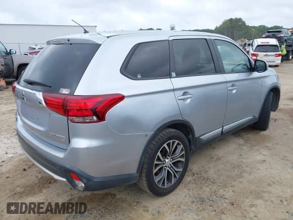 2016 Mitsubishi Outlander SE with VIN JA4AD3A35GZ005763, listed as a IAAI auction lot 42892229 with 222,088 mi miles and . Bid and sale history available at DreamBid. Image 4.
