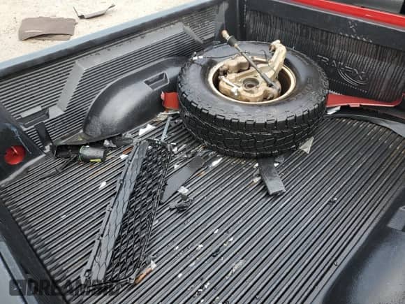 2009 Dodge 1500 SLT с VIN 1D3HB18PX9S741222, выставлен на аукционе Copart как лот 79225434 с пробегом 120 098 миль миль и Списание • Salvage title. История ставок и продаж доступна на DreamBid. Изображение 12.