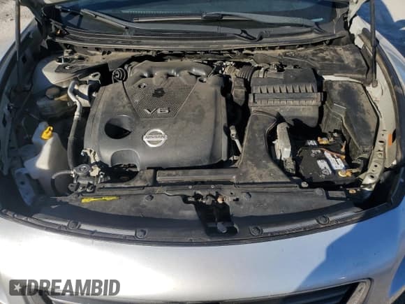 ✅ 2014 Nissan Maxima SV • VIN: 1N4AA5AP4EC472952 • Lot: 86440225. Listed on Copart with 165,862 mi. Free auction sales archive from the USA and detailed vehicle history report at DreamBid. Image 11.