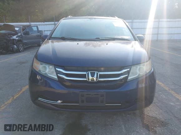 ✅ 2015 Honda Odyssey EX-L • VIN: 5FNRL5H6XFB008735 • Lot: 43257261. Wystawiony na IAAI z przebiegiem 179 543 mil. Bezpłatny archiwum sprzedaży aukcyjnych z USA i szczegółowy raport historii pojazdu na DreamBid. Zdjęcie 12.