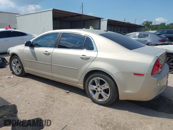 ✅ 2011 Chevrolet Malibu 1LT • VIN: 1G1ZC5E12BF389875 • Lot: 43133431. Listed on IAAI with 149,386 mi. Free auction sales archive from the USA and detailed vehicle history report at DreamBid. Image 3.