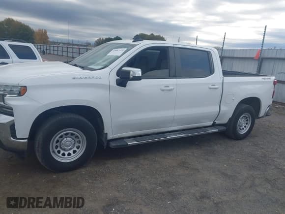✅ 2021 Chevrolet Silverado 1500 LT • VIN: 3GCPYDEK1MG204039 • Lot: 43687424. Listed on IAAI with 121,109 mi. Free auction sales archive from the USA and detailed vehicle history report at DreamBid. Image 14.