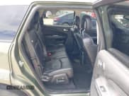 ✅ 2017 Dodge Journey Crossroad Plus • VIN: 3C4PDCGB2HT566106 • Лот: 42473554. Опубликован ранее на IAAI с пробегом 112 873 миль. Бесплатный доступ к архиву аукционных продаж из США и подробный отчёт об истории автомобиля на DreamBid. Изображение 8.