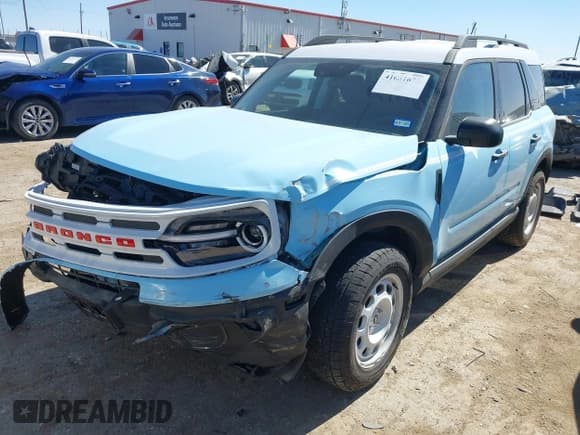 ✅ 2024 Ford Bronco Sport Heritage • VIN: 3FMCR9G61RRE55367 • Lot: 41681678. Listed on IAAI with 1,830 mi. Free auction sales archive from the USA and detailed vehicle history report at DreamBid. Image 2.