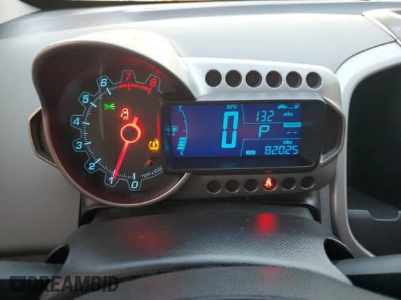 2016 Chevrolet Sonic LTZ with VIN 1G1JE5SB5G4160596, listed as a Copart auction lot 89562965 with 82,025 mi miles and Salvage title. Bid and sale history available at DreamBid. Image 9.