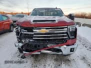 ✅ 2025 Chevrolet Silverado 2500HD • VIN: 1GC4KPE72SF101972 • Lot: 83872184. Listed on Copart with 1,973 mi. Free auction sales archive from the USA and detailed vehicle history report at DreamBid. Image 5.