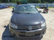 ✅ 2013 Volkswagen Eos Sport • VIN: WVWBW8AH2DV004411 • Lot: 71081045. Listed on Copart with 89,066 mi. Free auction sales archive from the USA and detailed vehicle history report at DreamBid. Image 5.